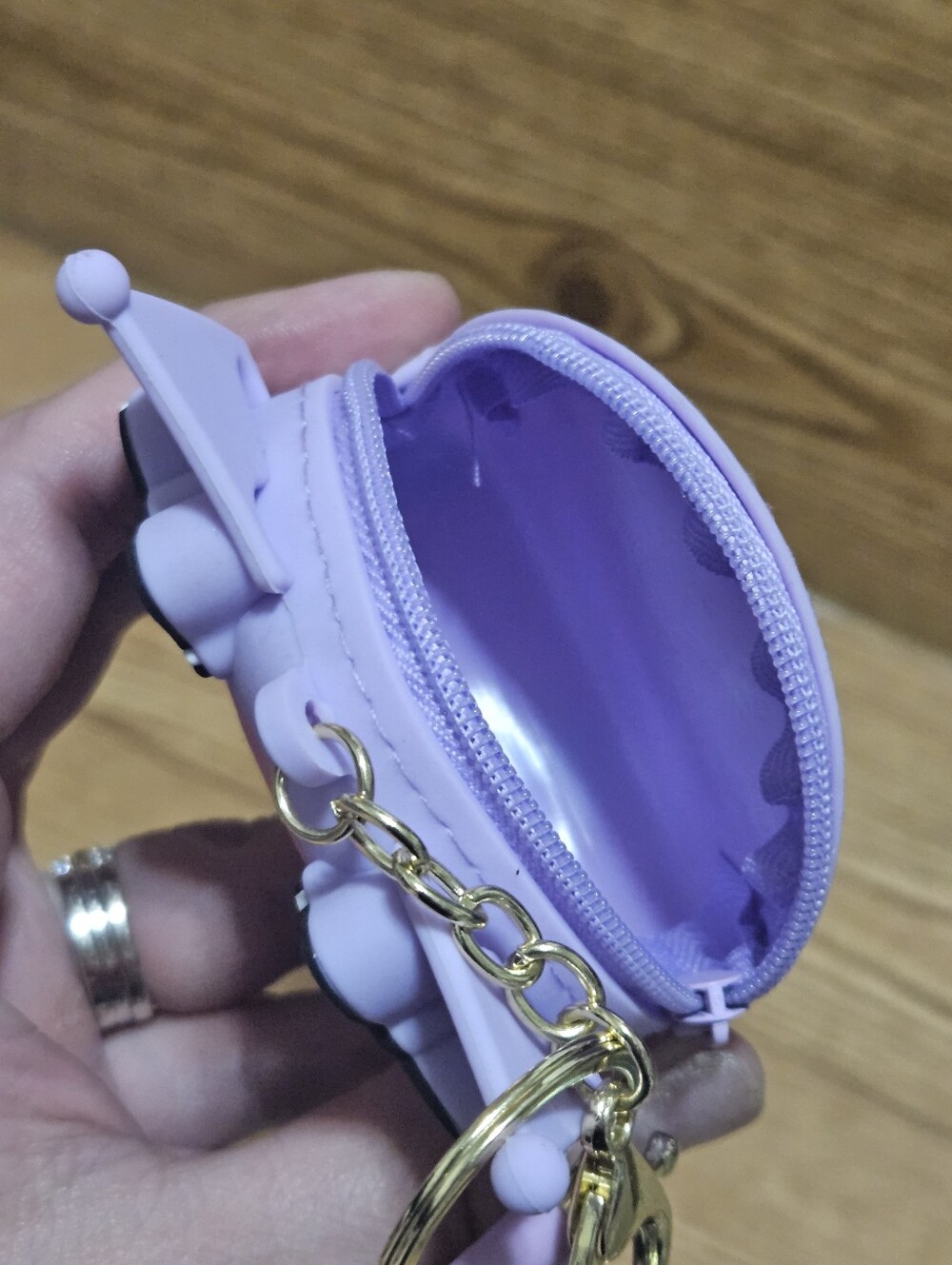 Silicone Coin Pouch Keychain -PICK ONE - Picture 7 of 9